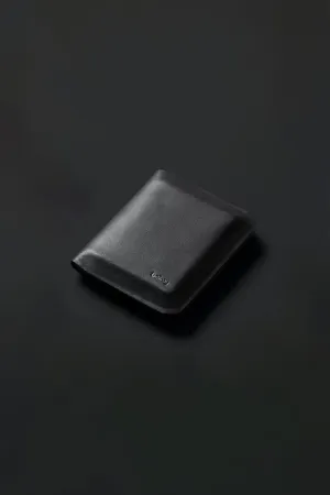 Apex Slim Sleeve - Raven