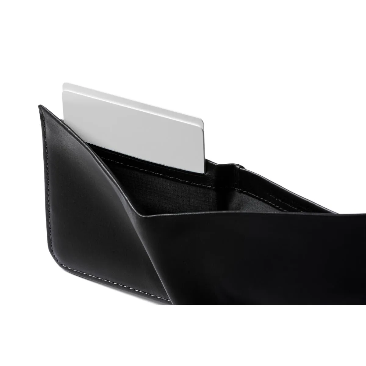 Bellroy Hide & Seek Lo in Black