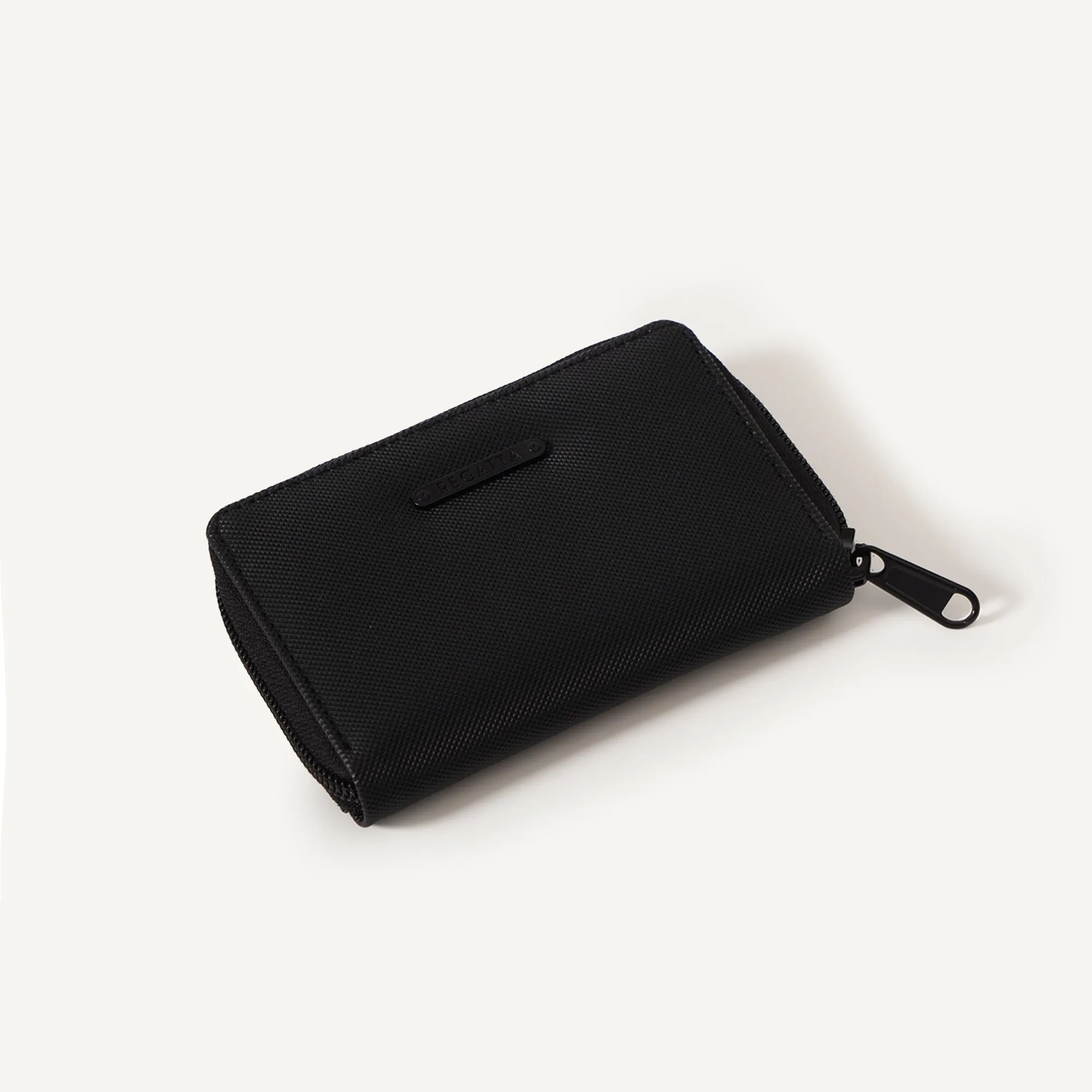 Compact Wallet in Textured Pique Leather