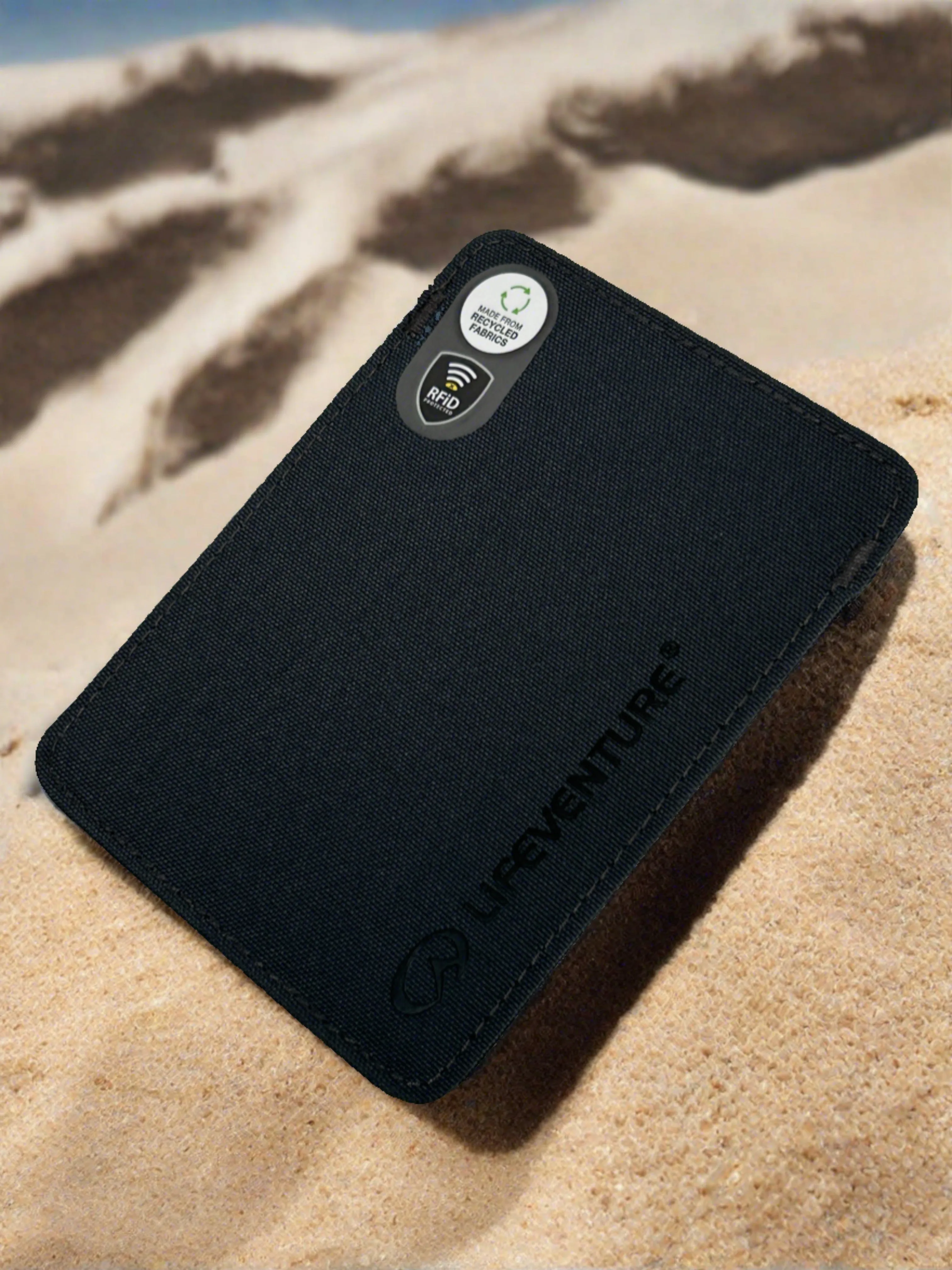 LiFEVENTURE RFiD Travel Wallet